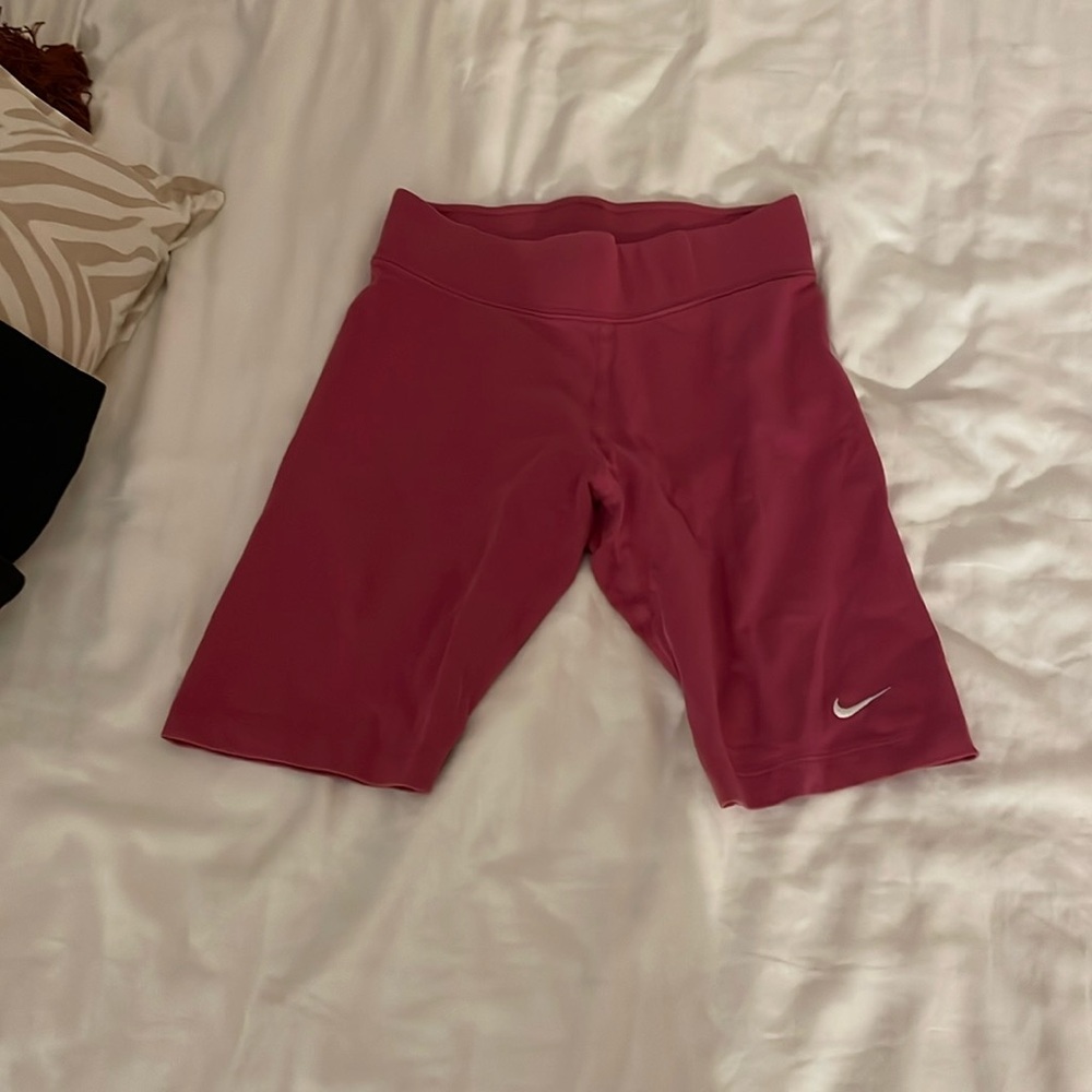women’s nike shorts
